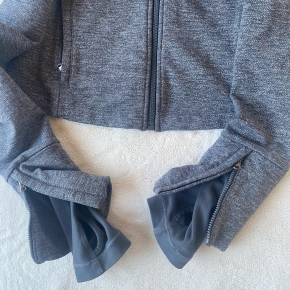 Under Armour xs jacket - Picture 2 of 7